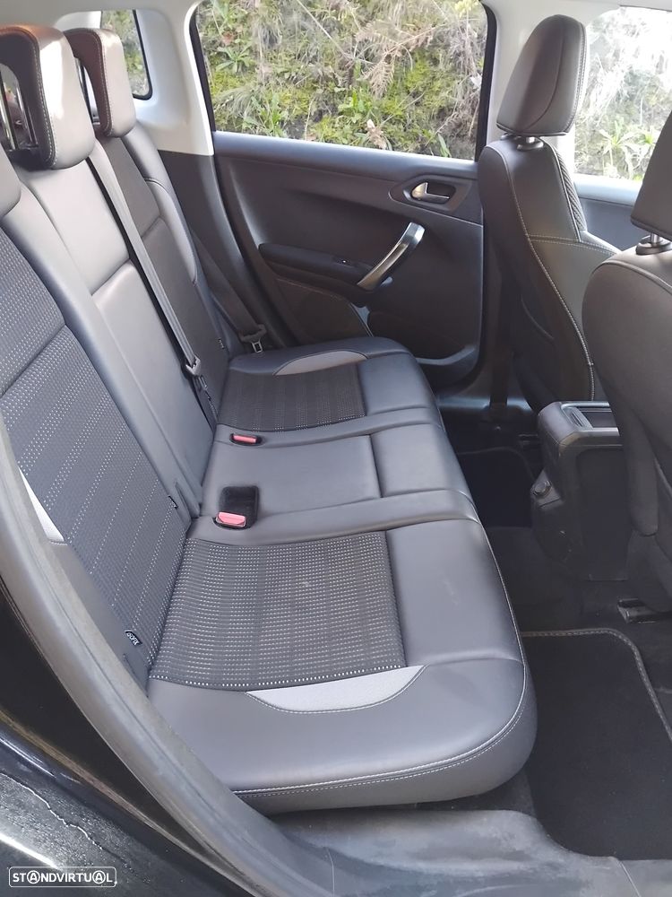 Peugeot 2008 1.6 BlueHDi Allure - 7