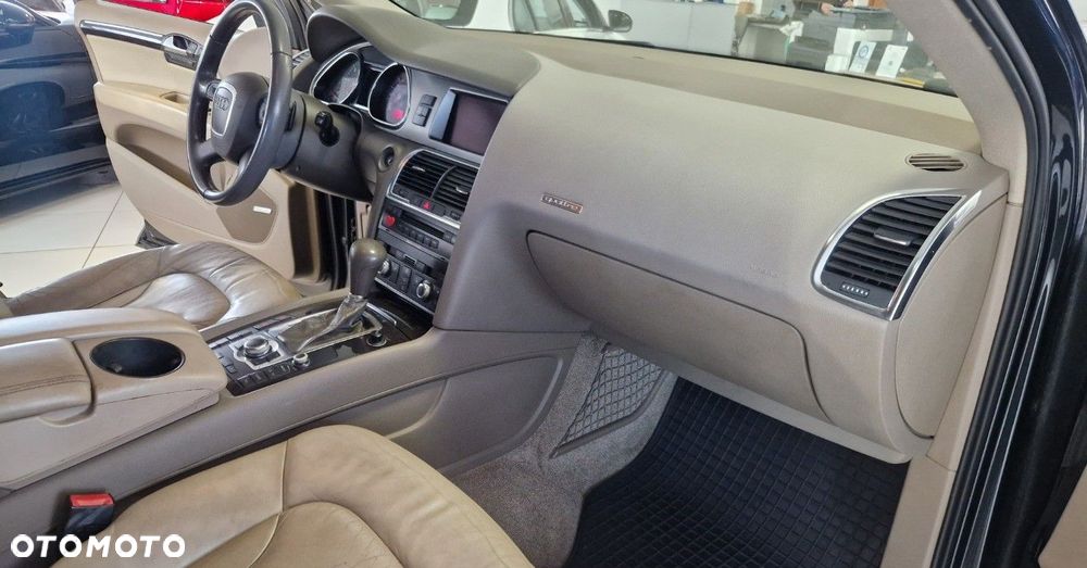 Audi Q7 3.0 TDI Quattro Tiptronic - 12