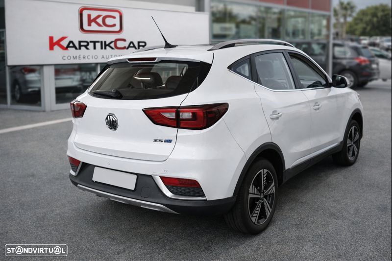 MG ZS Luxury - 7