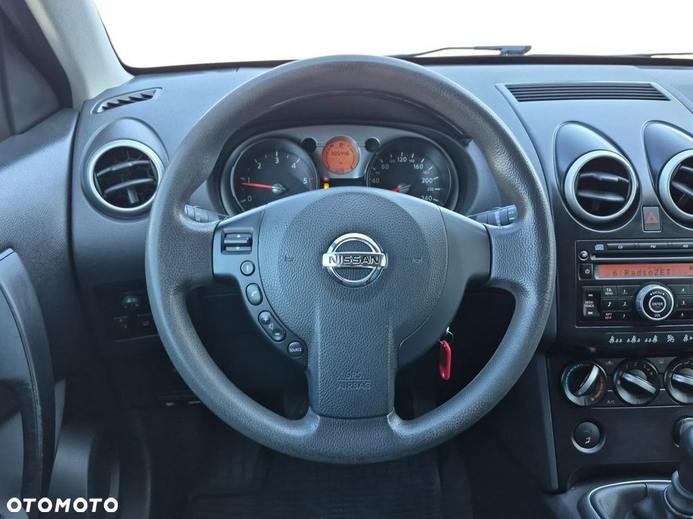 Nissan Qashqai - 22