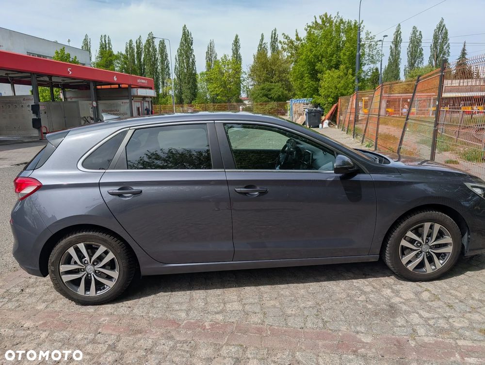 Hyundai i30 1.4 Comfort - 21