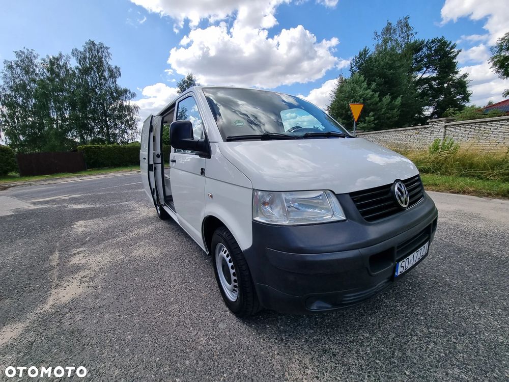 Volkswagen T5 - 27