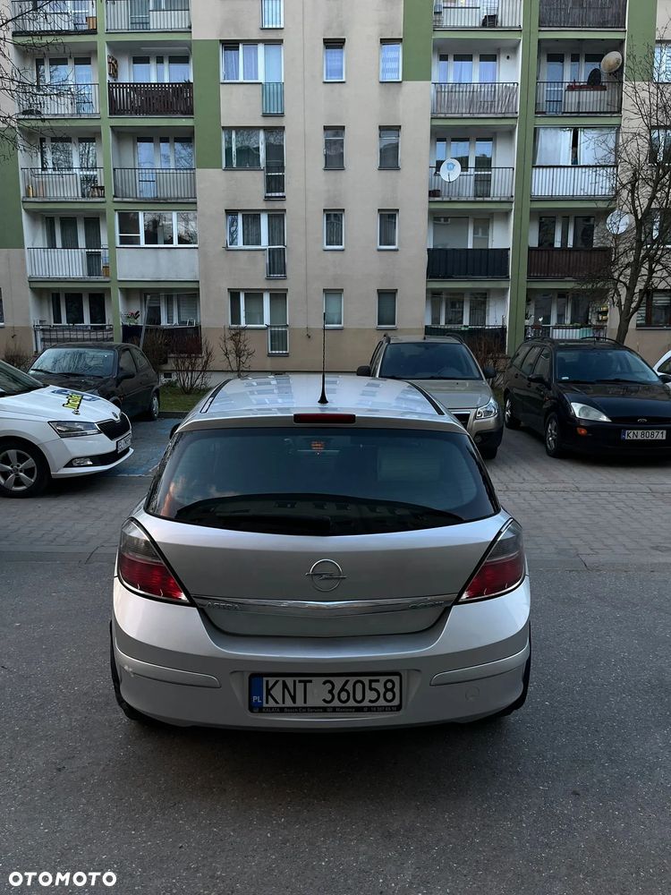 Opel Astra 1.4 - 11