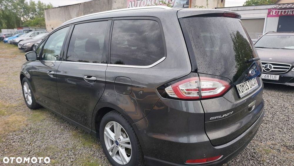 Ford Galaxy - 4