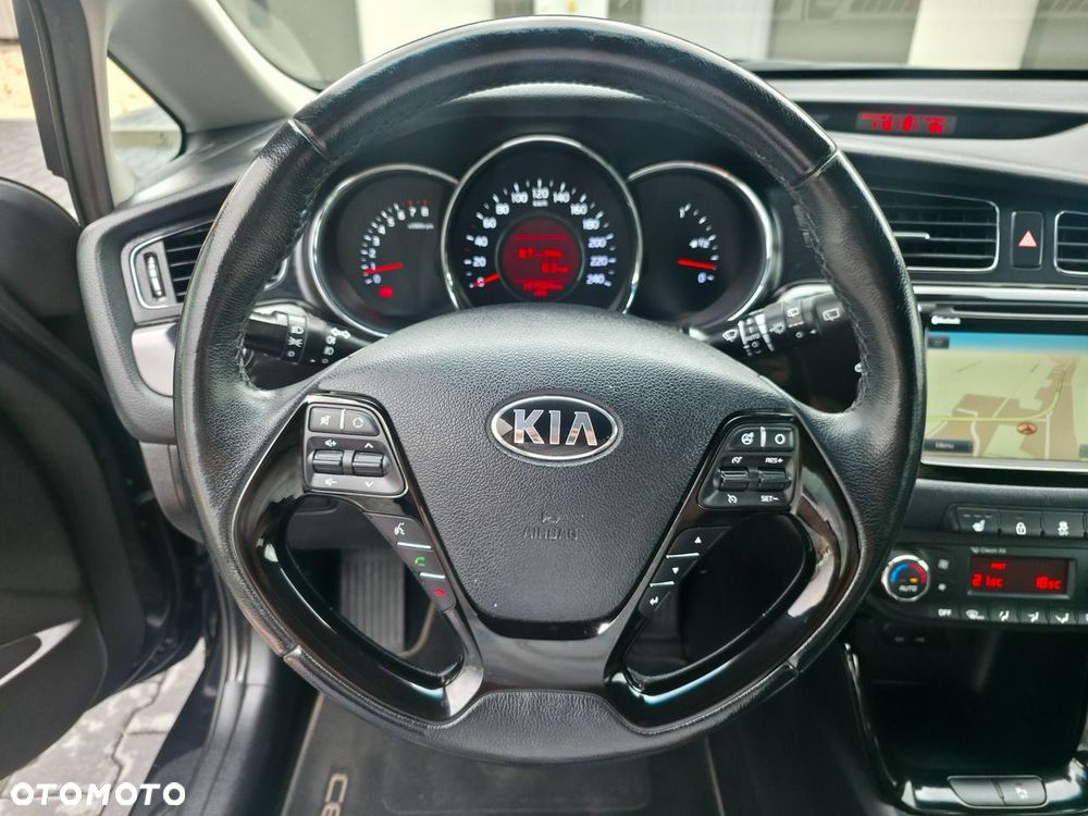 Kia Ceed - 19