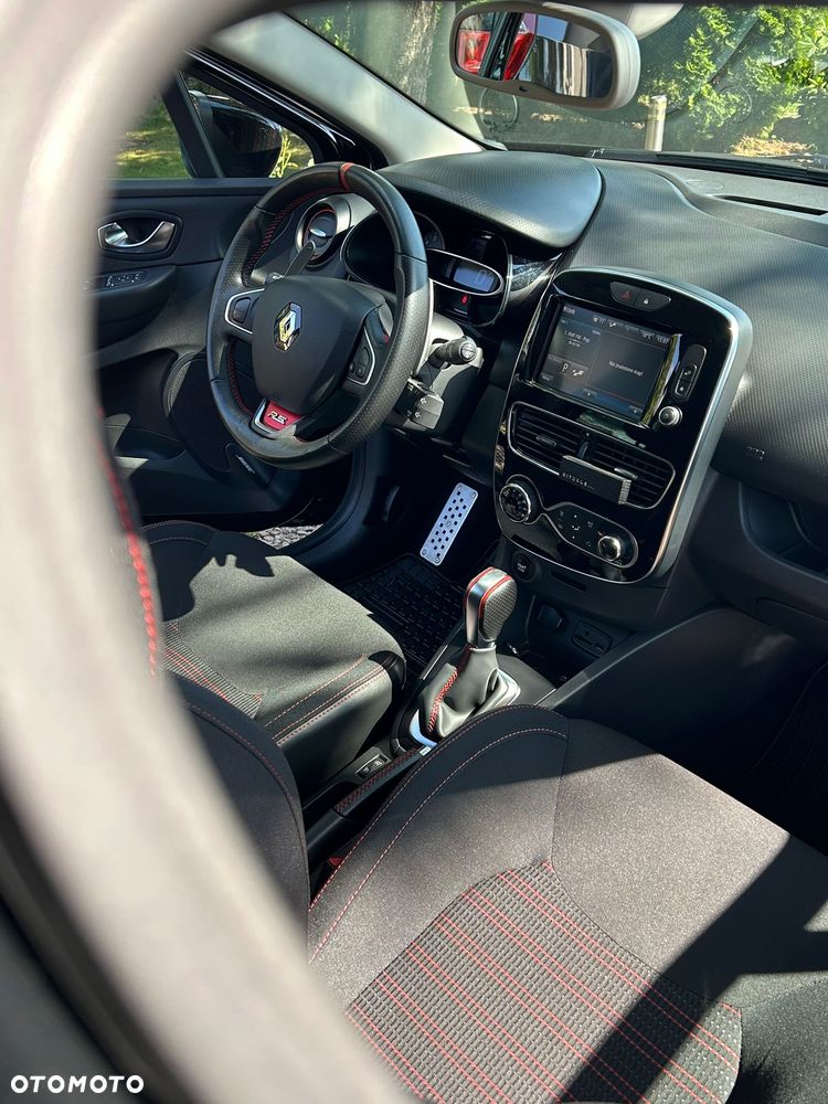 Renault Clio 1.6 R.S.Trophy 220 EDC - 25