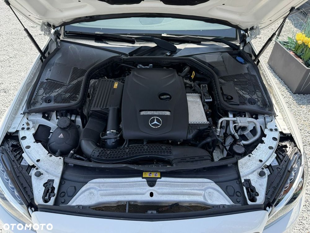 Mercedes-Benz Klasa C 300 9G-TRONIC AMG Line - 31