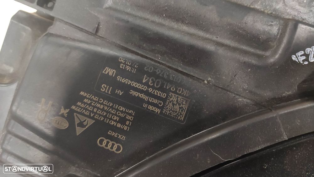 farol direito Audi A6 4K full Led - 3