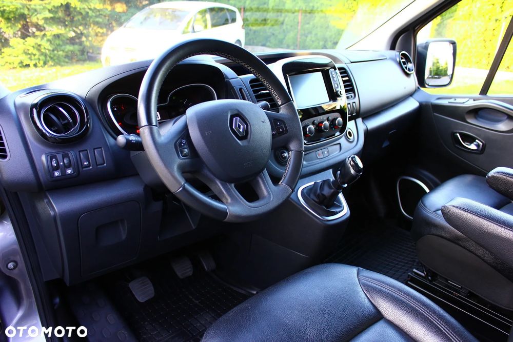 Renault Trafic 2.0 dCi - 24