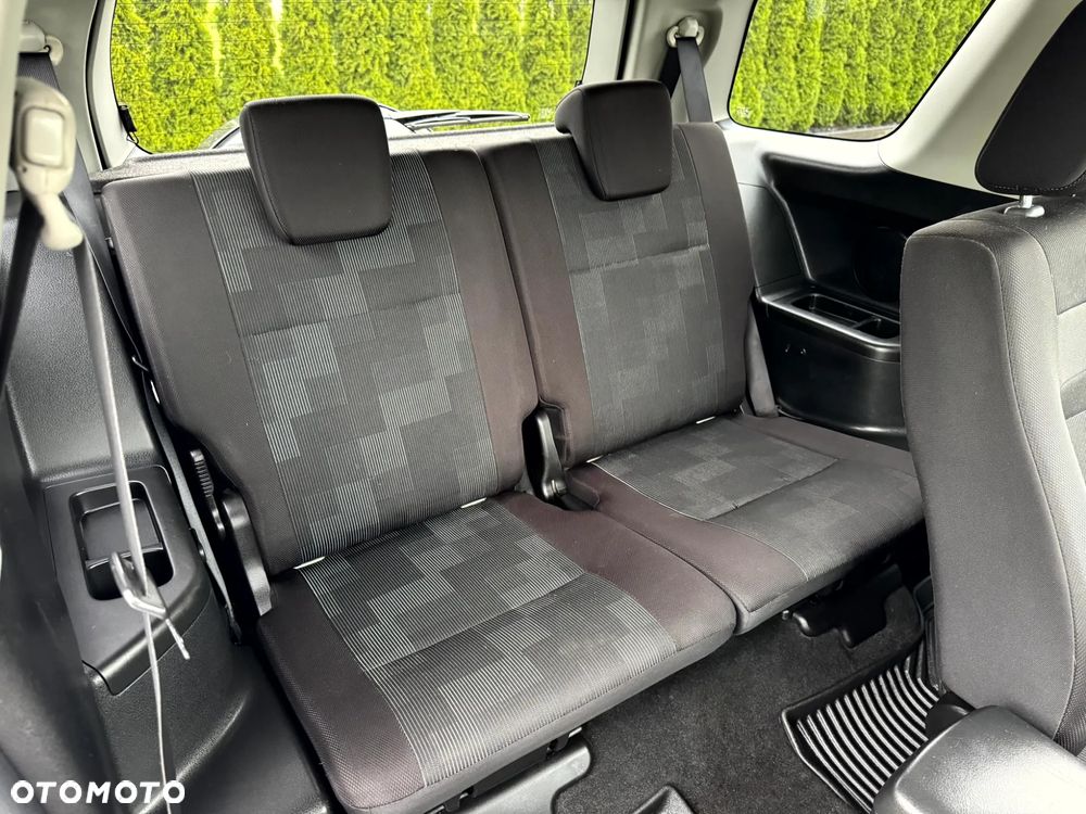 Suzuki Grand Vitara 2.4 Premium EU5 - 11