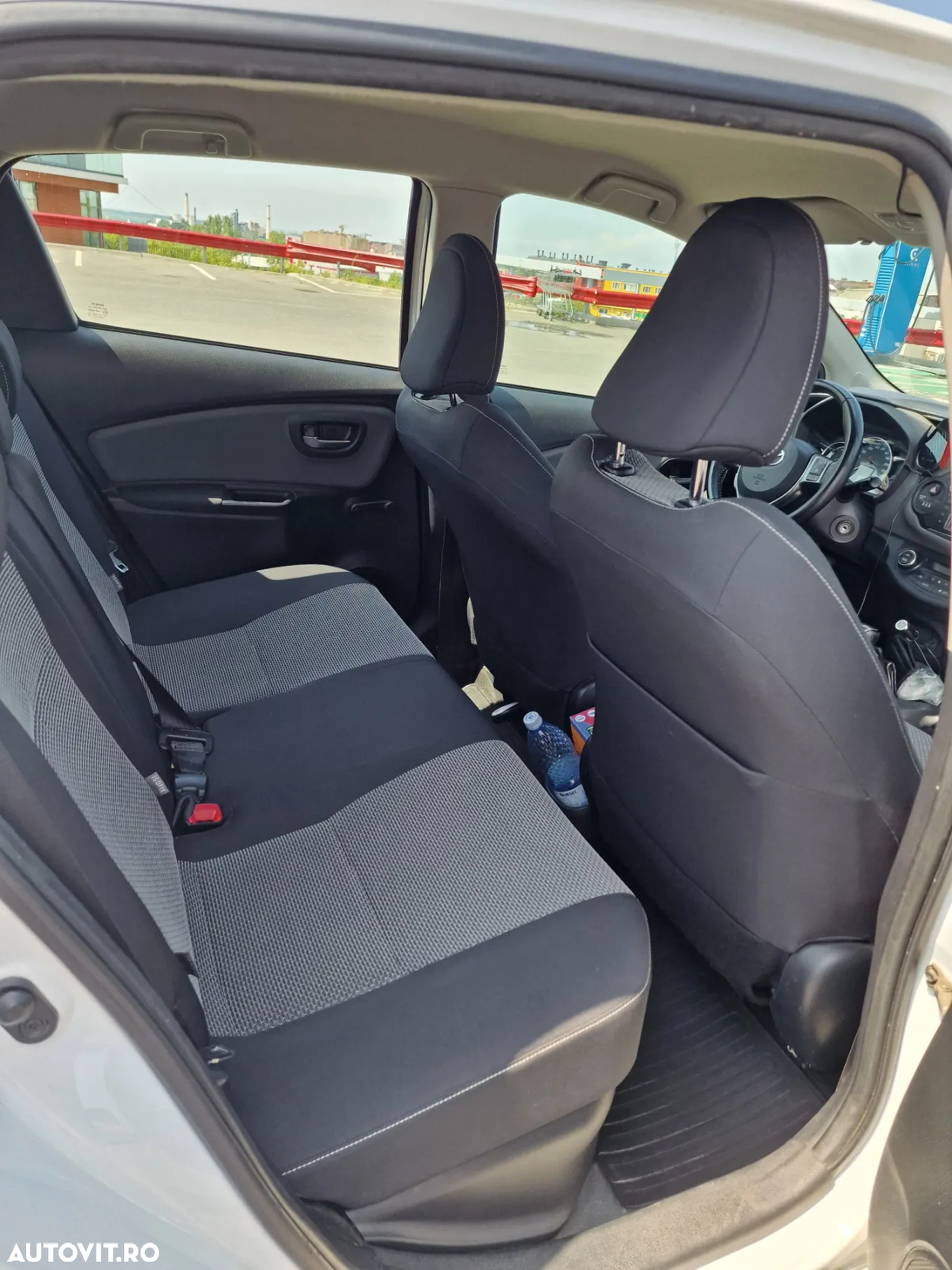 Toyota Yaris 1.5 VVT-i HSD Terra - 22