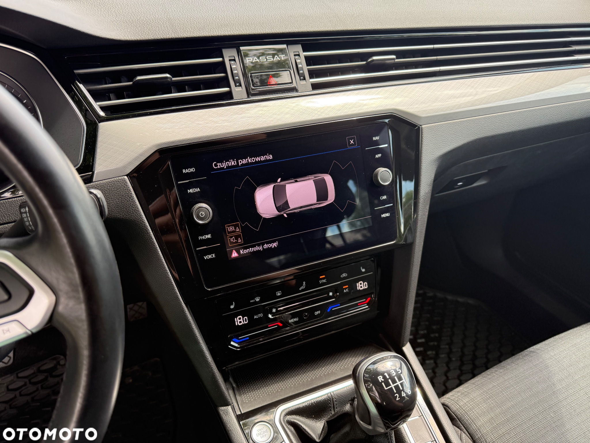 Volkswagen Passat 1.5 TSI EVO Comfortline - 24