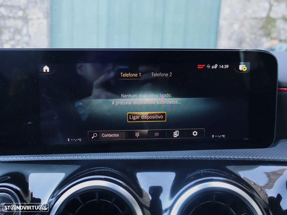 Mercedes-Benz A 250 e AMG Line - 22