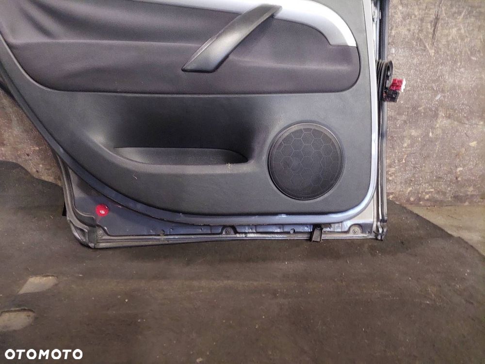 DRZWI KOMPLETNE LEWY TYŁ SKODA SUPERB I SEDAN 9152 - 5