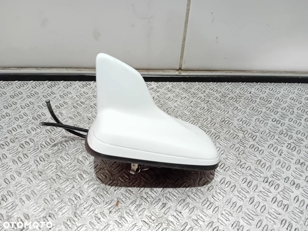 antena dachowa Audi A4 B9 sedan 2017 4M0035503C - 2