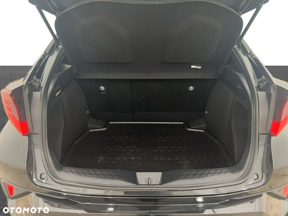 Toyota C-HR - 12