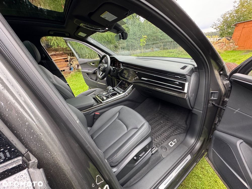 Audi Q7 - 28
