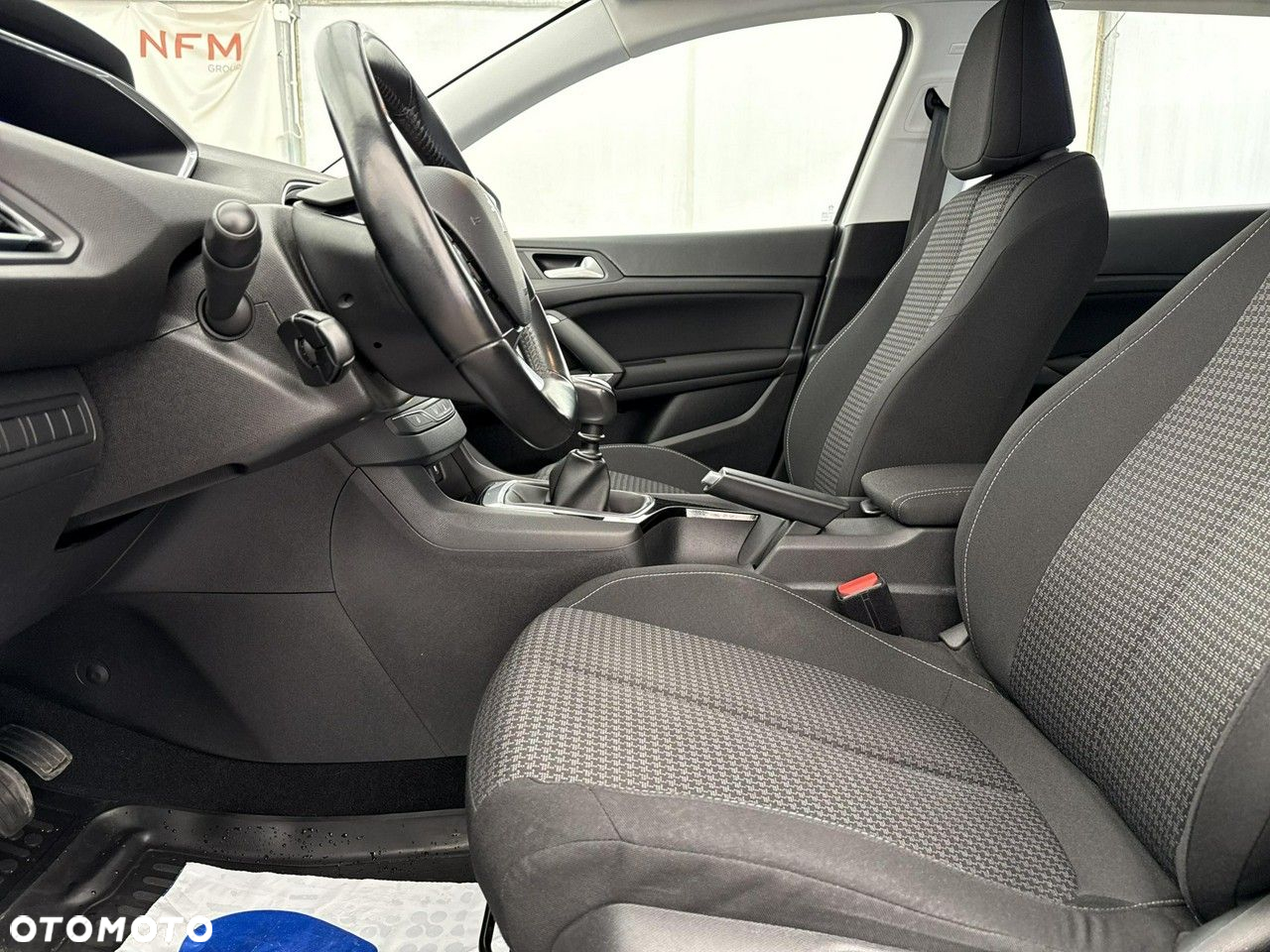 Peugeot 308 1.5 BlueHDi Active S&S - 12