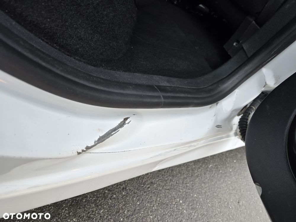 Renault Scenic Energy dCi 130 Euro 6 S&S Bose Edition - 12