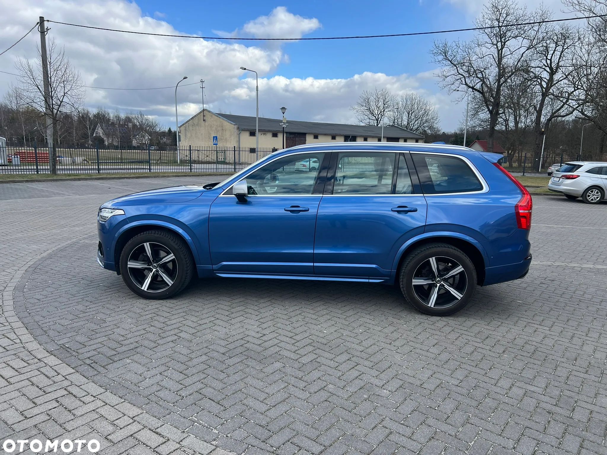 Volvo XC 90 D5 AWD R-Design 7os - 1