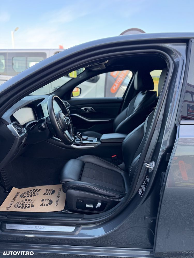 BMW Seria 3 318d Aut. M Sport - 13