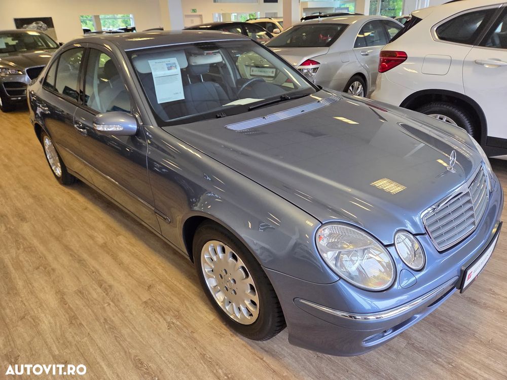 Mercedes-Benz E - 25