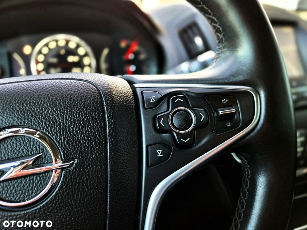 Opel Insignia - 20