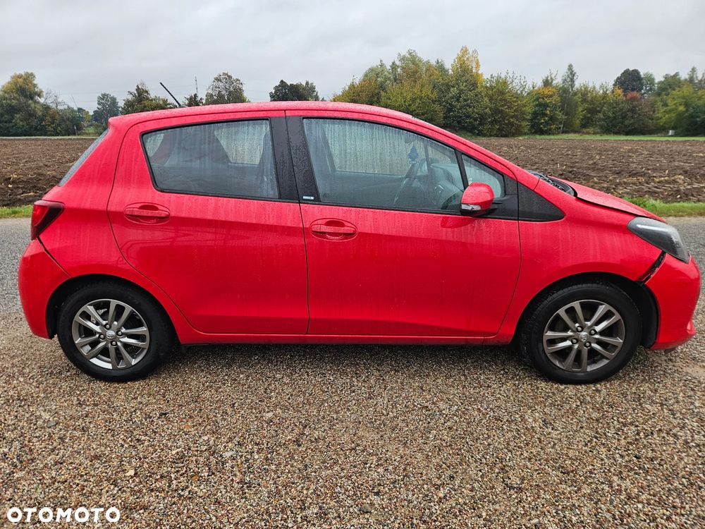 Toyota Yaris - 5