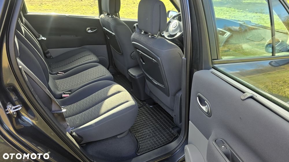 Renault Scenic II 03-06 - 10