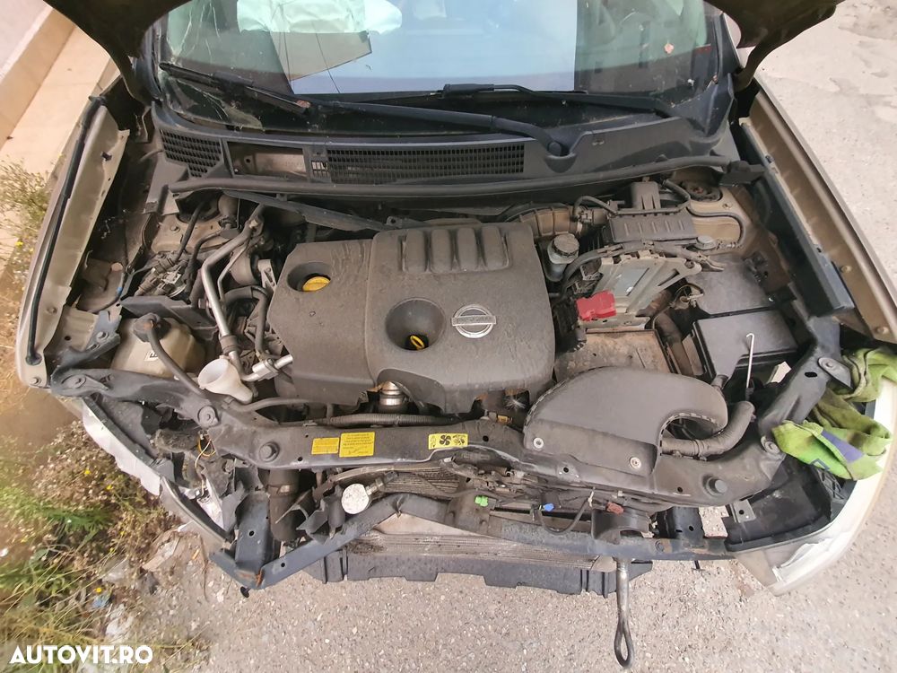 Nissan Qashqai+2 - 6