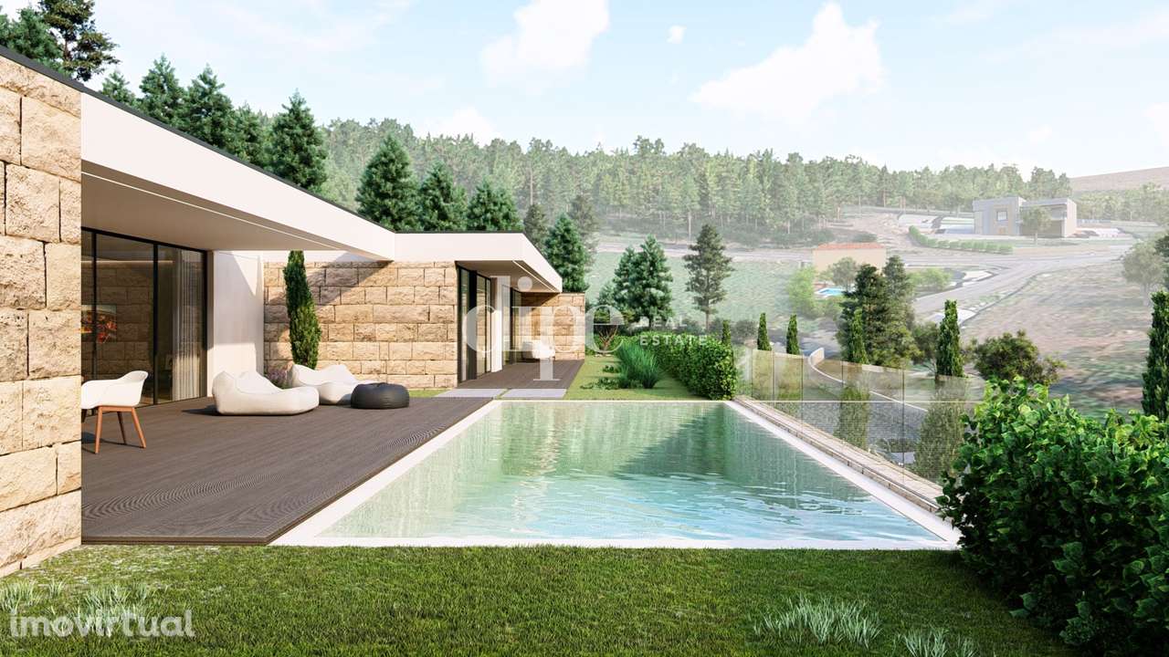 Terreno para construção de moradia térrea junto ao centro da Póvoa de - Grande imagem: 3/27