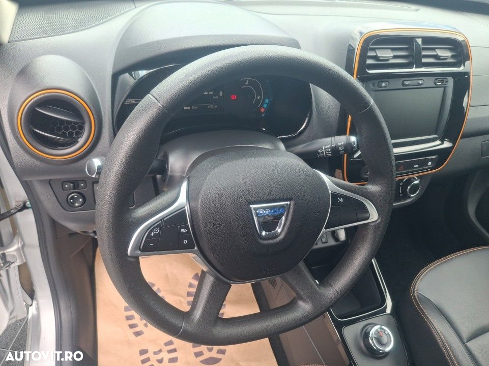 Dacia Spring - 10