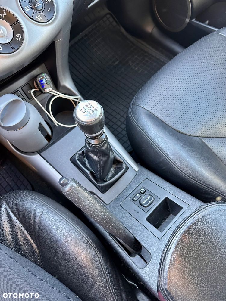 Toyota RAV4 2.2 D-4D Luna - 12