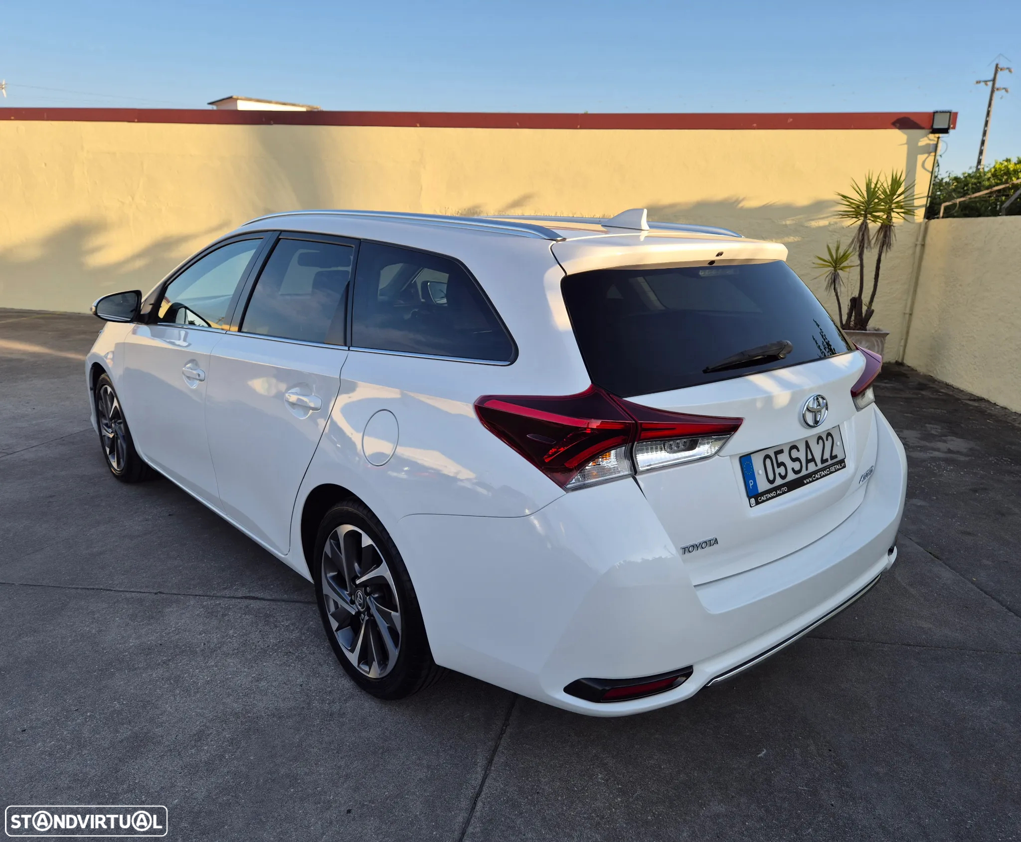 Toyota Auris Touring Sports 1.6 D-4D Comfort P.Techno+P.Sport - 16