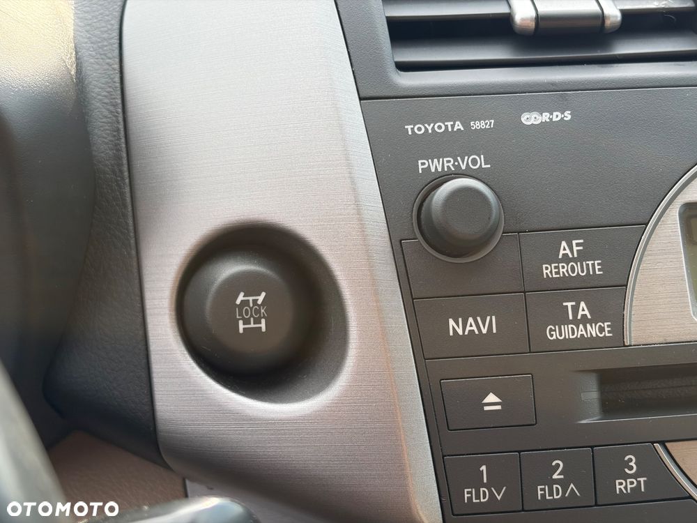 Toyota RAV4 - 26