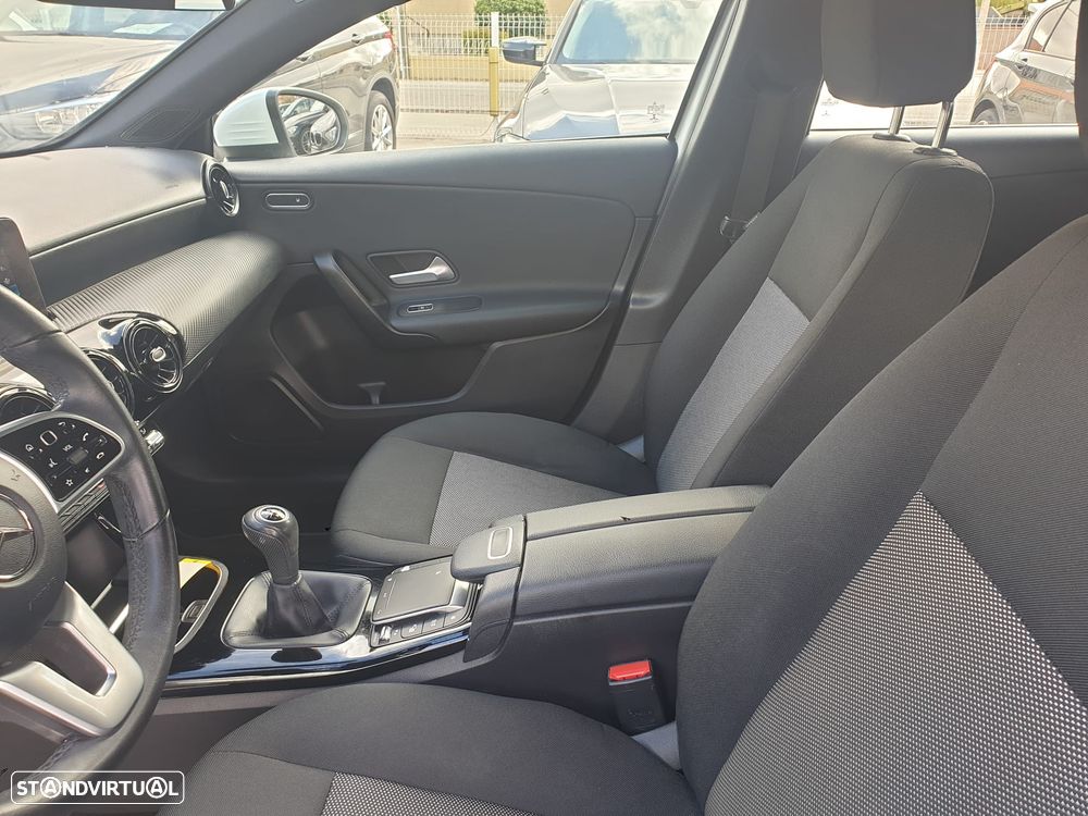 Mercedes-Benz A 180 d Progressive - 18