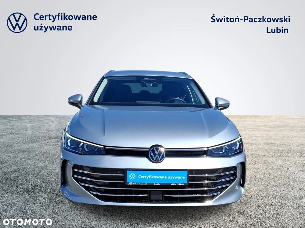Volkswagen Passat Variant 2.0 TDI SCR DSG Elegance - 8