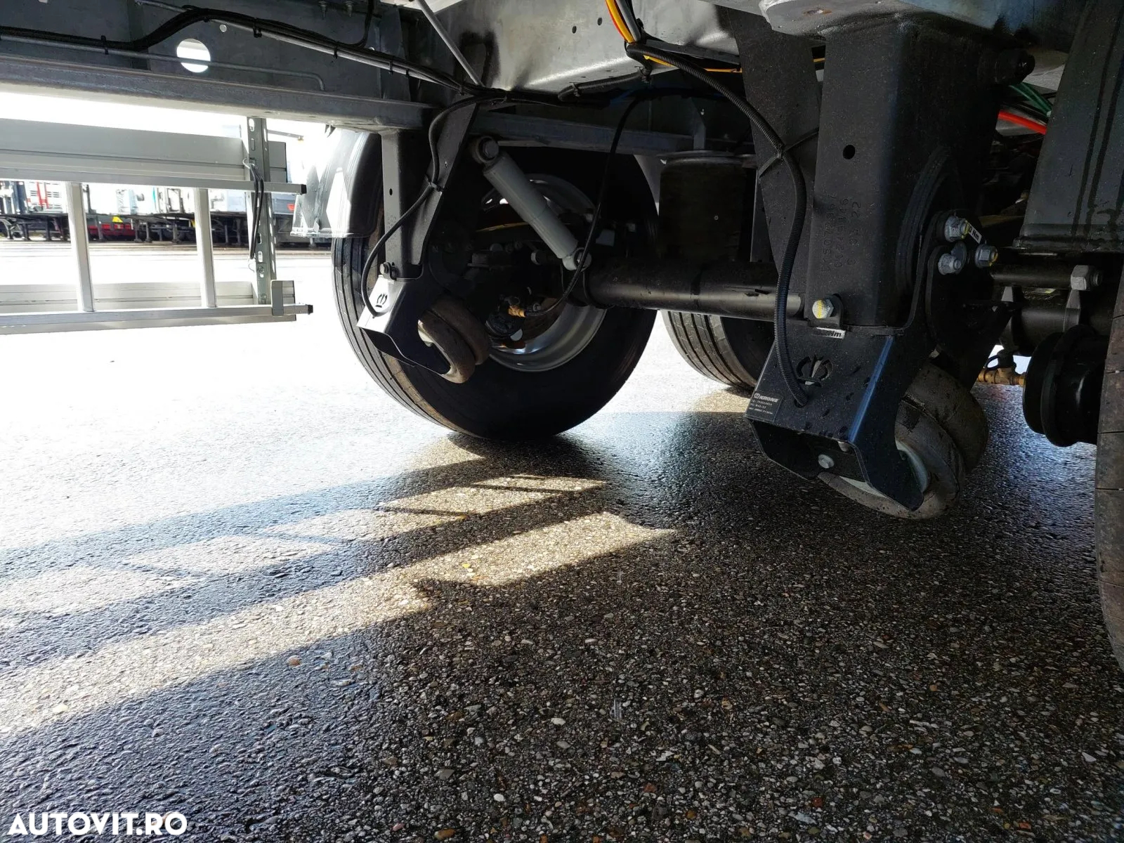 Knapen Walking Floor - 11
