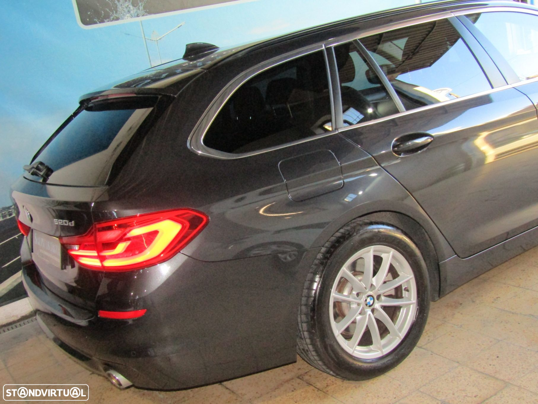 BMW 520 d Line Luxury Auto - 7