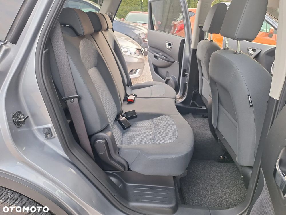 Nissan Qashqai+2 2.0 acenta - 29