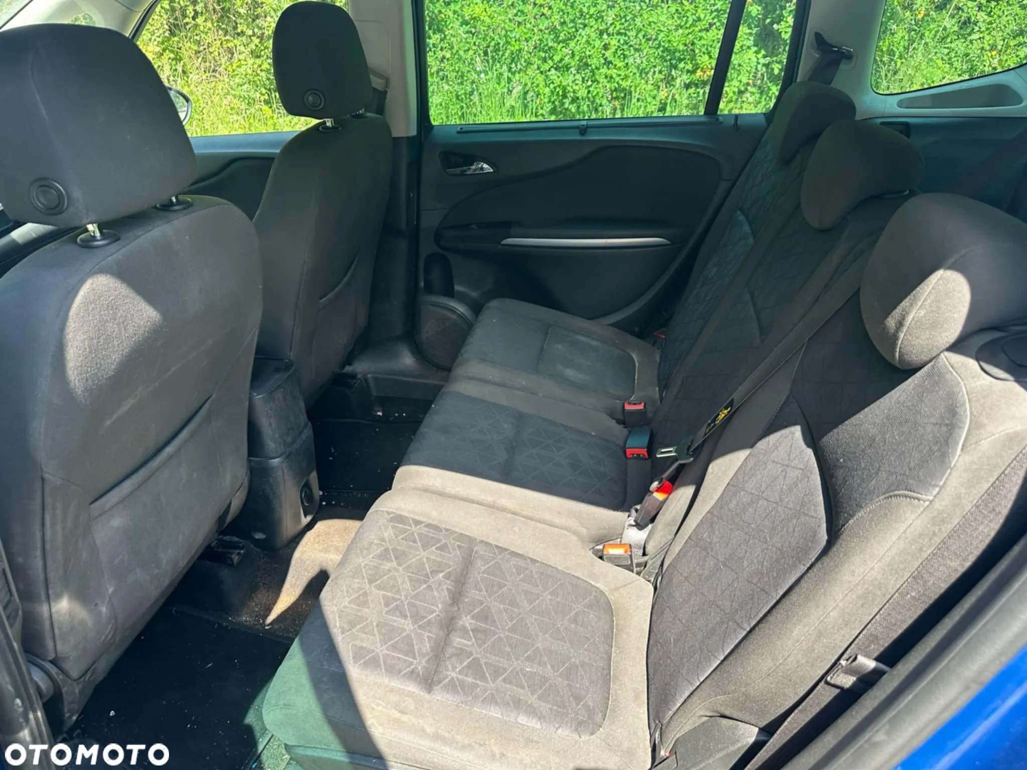 Opel Zafira - 11