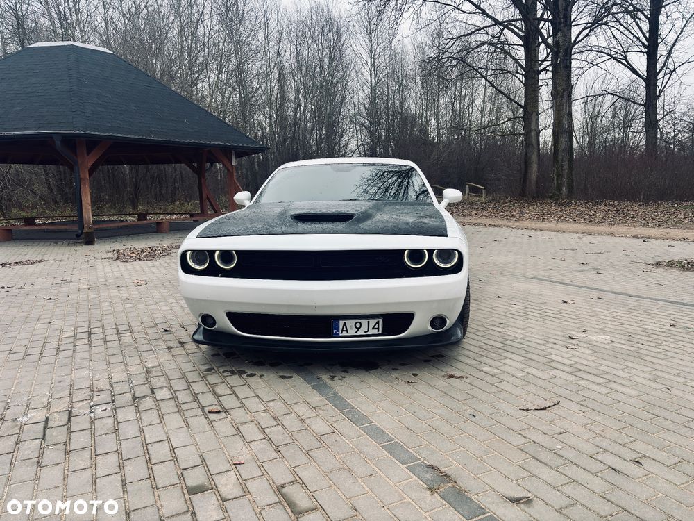 Dodge Challenger 5.7 R/T - 26