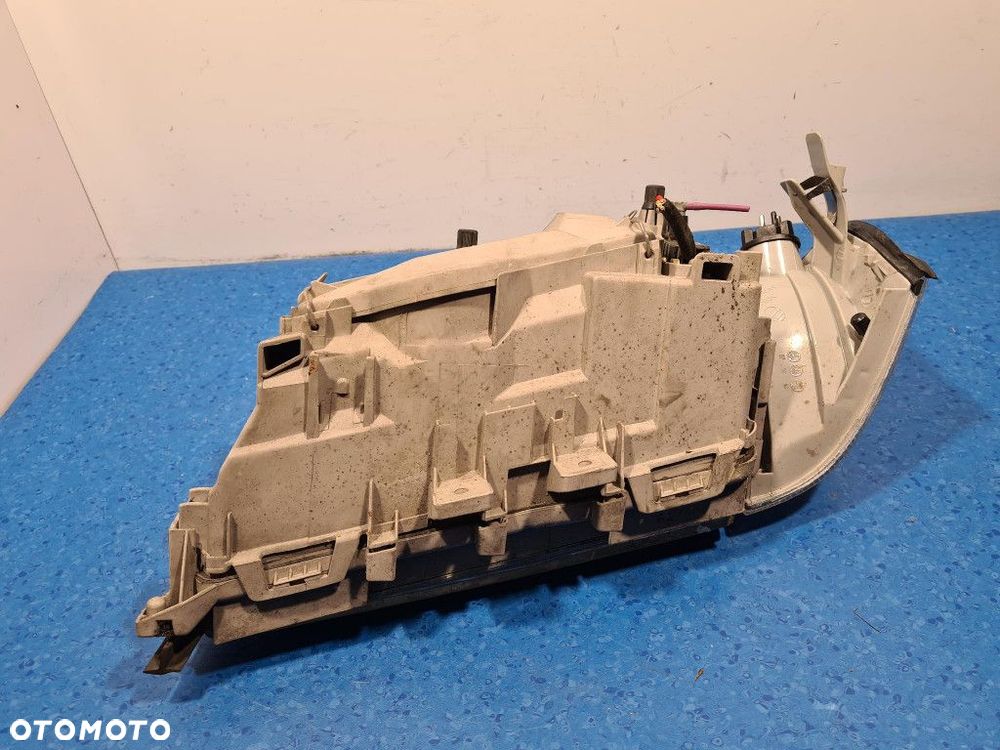 MERCEDES-BENZ W202 C 180 REFLEKTOR PRAWY - 11