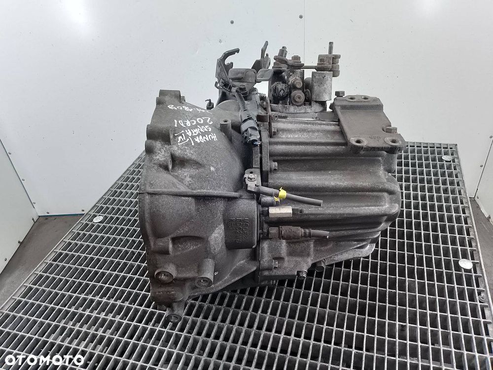 SKRZYNIA BIEGÓW MANUALNA HYUNDAI SONATA IV M5GF2  U19J 2.0 CRDI - 5