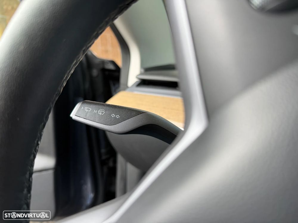 Tesla Model 3 Long Range Tração Integral — fotografia 14