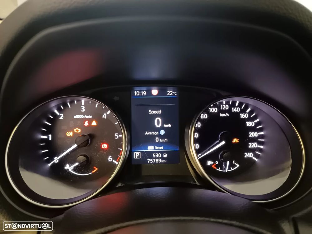 Nissan Qashqai 1.5 dCi DCT TEKNA - 13