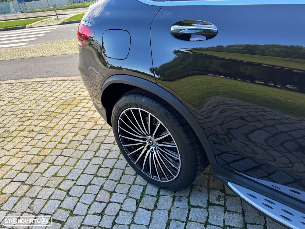 Mercedes-Benz GLC 300 e 4Matic - 27