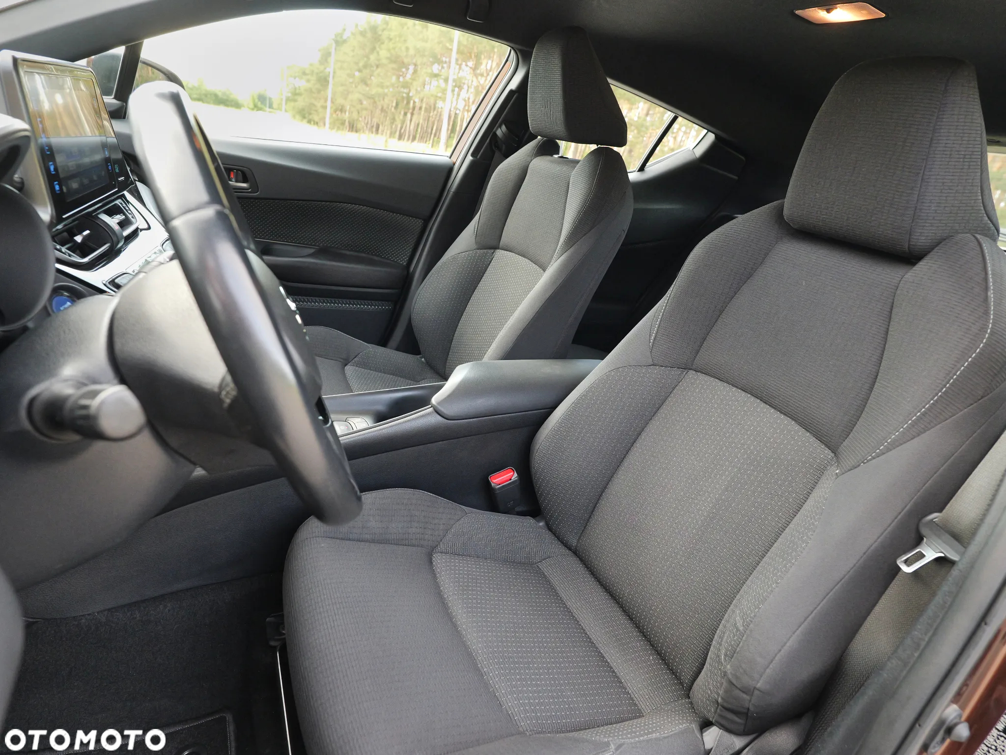 Toyota C-HR - 19