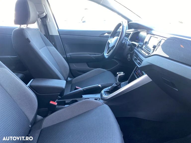 Volkswagen Polo 1.0 TSI DSG Life - 12