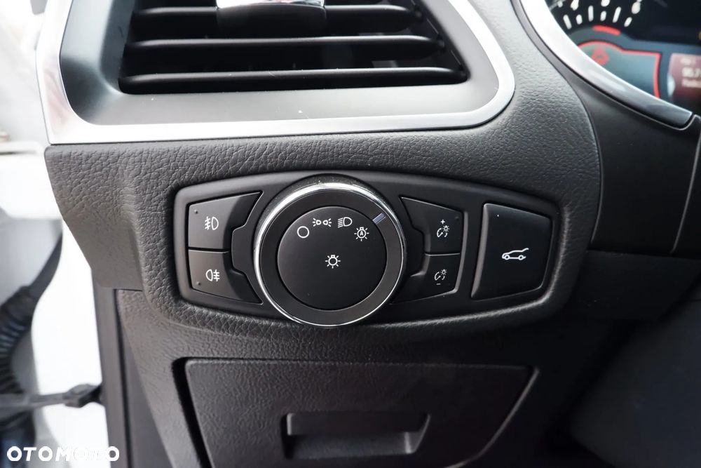 Ford S-Max 2.0 TDCi 4WD Titanium PowerShift - 16